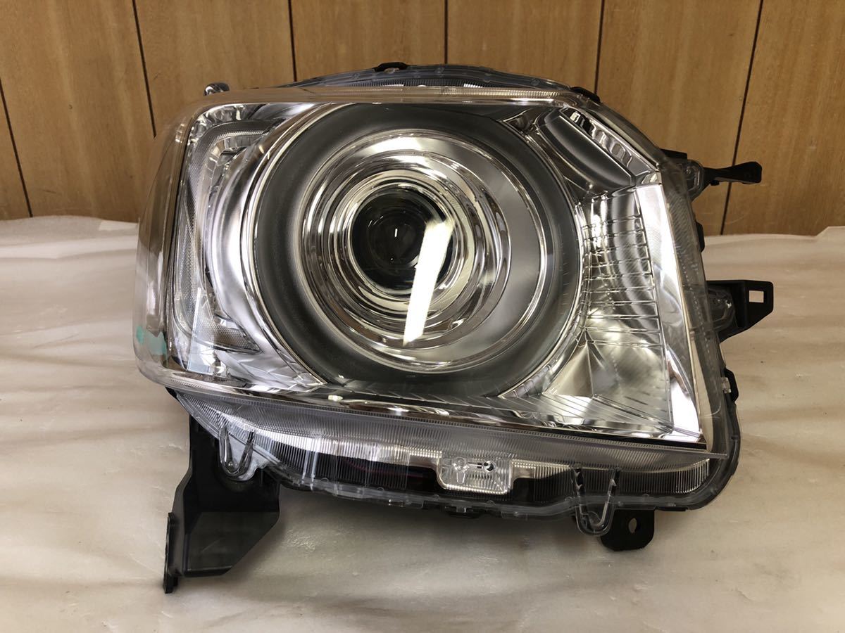 N-BOX エヌボックス JF3 JF4 純正 右 LED ヘッドライト STANLEY W3105拍卖