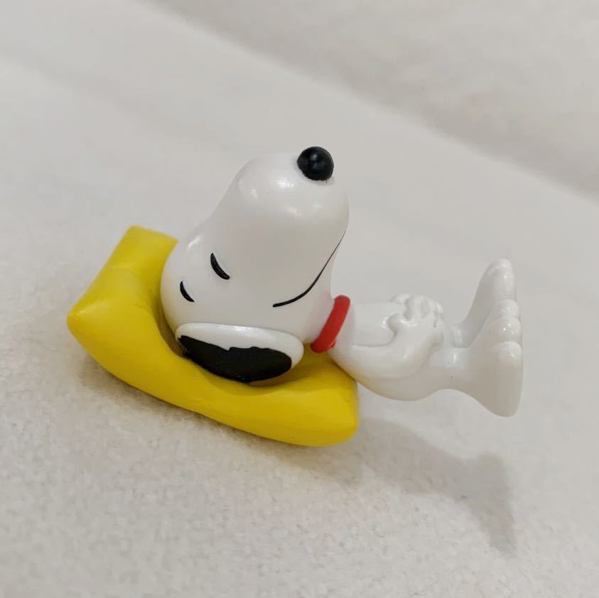 <美品>スヌーピー B「ピーナッツ すやすやおやすみマスコット」フィギュア★大きさ約5cm〈K2-1拍卖
