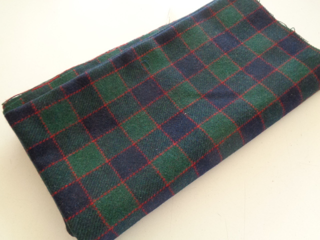 c96-60 布地 生地 チェック織柄 71センチ×150センチ 手芸 長期保管品拍卖