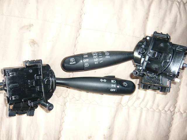 ニッサン モコ コンビネーションスイッチ MG22 (BL2808)拍卖