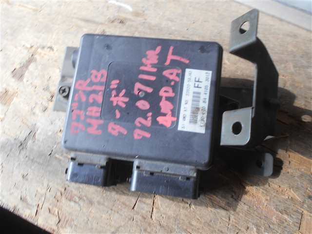 スズキ ワゴンR エンジンコンピューター MH21 33920-58J40 (BL10924)拍卖