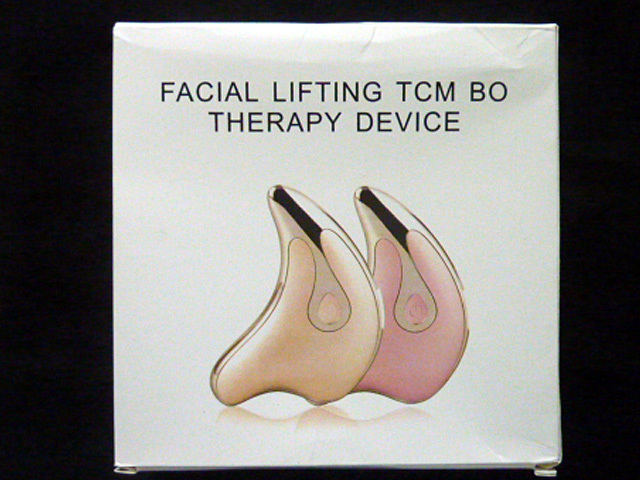 新品未使用 FACIAL LITING TCM THERAPY DEVICE フェイス マッサージ USB ピンク・220716拍卖