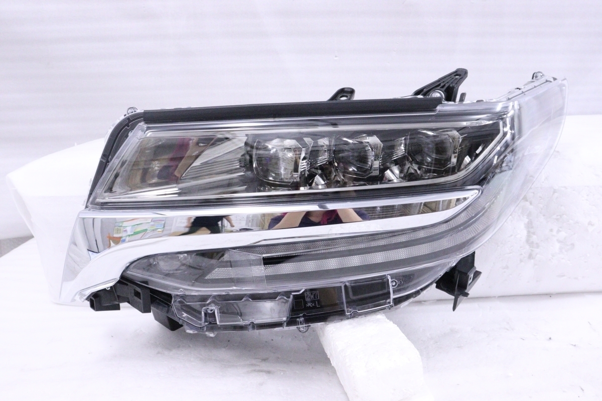 27-1639★美品★後期 LED AGH30W アルファード★左ヘッドライト 3眼 AHS付 エアロ系 ICHIKOH 58-91 打刻:ハ ブラック 純正★トヨタ (RO)拍卖