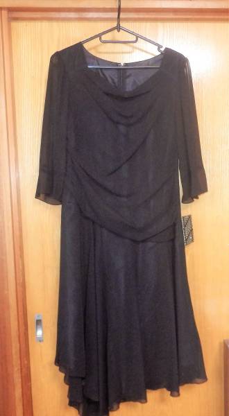 M 5分袖 前フリルつき ワンピース フォーマル にも 総丈100拍卖