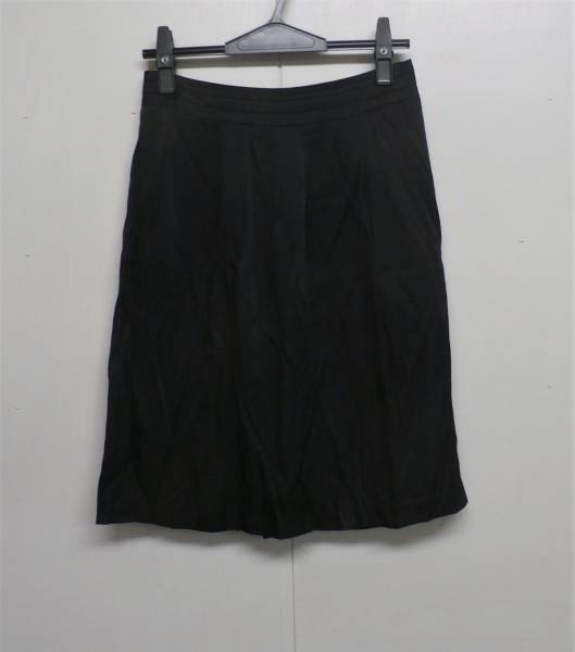 13806 ◆ INDIVI サイズ38 裏地付き黒 スカート 日本製拍卖