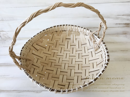 ☆ハンドメイド * 籐 * ディスプレイ用 手付き盛りかご * 送料無料☆拍卖