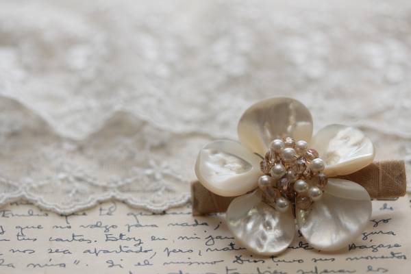 *シェル&パールフラワーヘアーピン拍卖