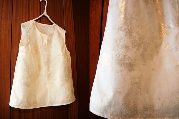 キーネックのシンプルBL★オフ白 箔加工コットン ハンドメイド 拍卖