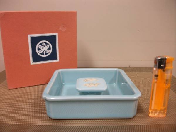 ☆【激安】たち吉 橘吉 創作陶器 青磁 双魚 灰皿 未使用品 格安 03!!拍卖