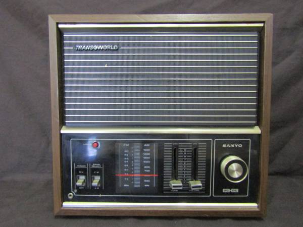 ◇送料無料◇アンティーク 【 SANYO ラジオ MODEL 10F-B56 】 【M-081】拍卖