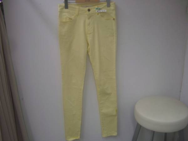 ef-de(エフデ)カラーストレッチスリムパンツ(イエロー)☆サイズ9拍卖