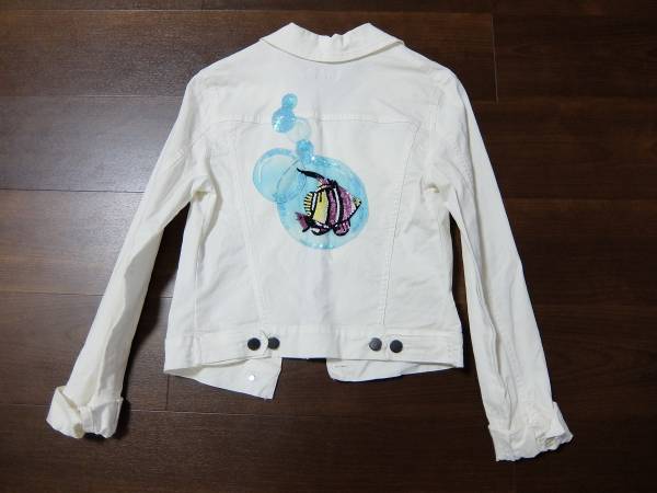 Overdriveのイタリア製白デニム背中模様ありXS拍卖