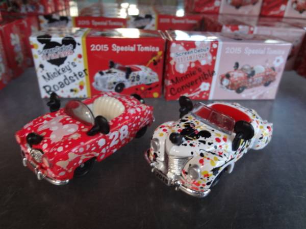 TDRスペシャルトミカ2015 ミッキー・ミニー拍卖