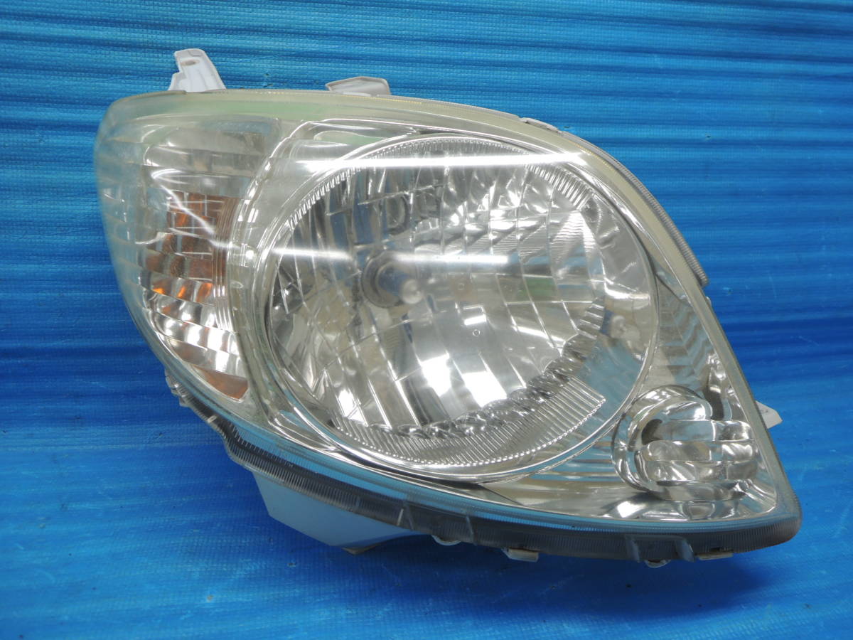 ・ UA-L950S MAX マックス Lスーパーセレクション 純正 【右/R】 ヘッドライト/ランプ ICHIKOH 1707 運転席側 D-0674拍卖