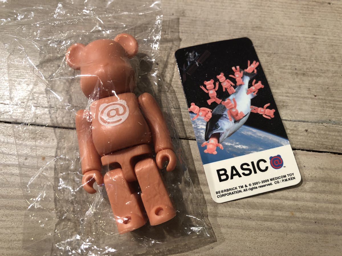 ベアブリック/BE@RBRICK シリーズ19 ベーシック @マーク(メディコムトイ・フィギュア)拍卖