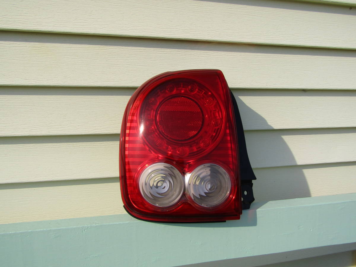 ラパン HE22S 純正 左 テールランプ テール TOKAIDENSO35603-85K1 テールライト ■■ 1080204拍卖