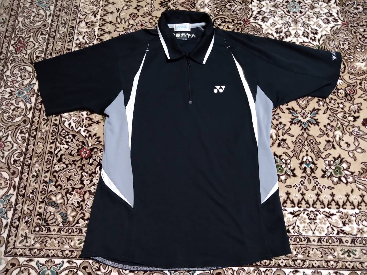 YONEXヨネックス八千代松陰y.lshiko速乾素材半袖フロントジップシャツM アディダスアンダーアーマー拍卖