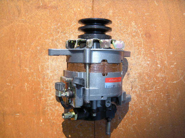ハイエース、レジアス、LH80/LH85/LH90/LH95用オルタネーター(ダイナモ)リビルト品 100210-3840,27030-54253拍卖