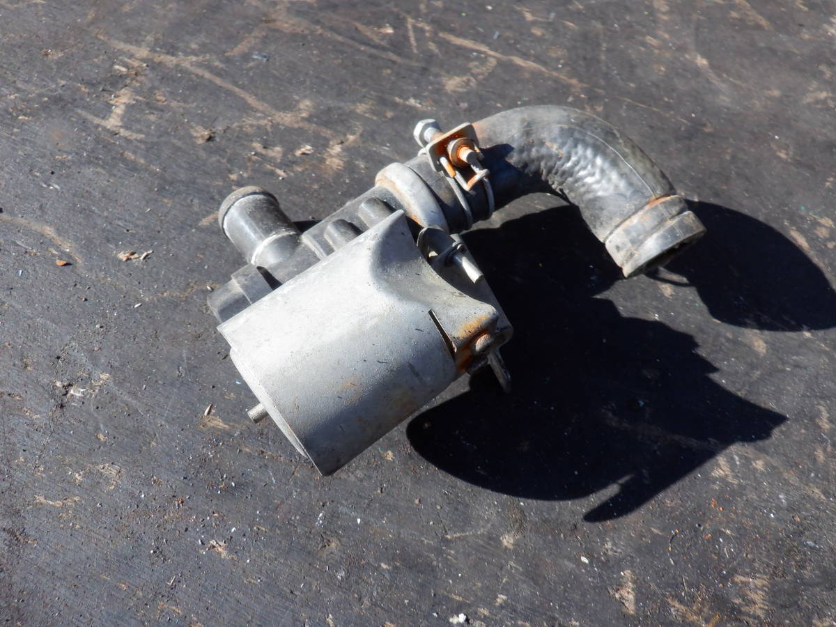 Z31 フェアレディZ 後期 純正 ヒーターバイパスバルブ 水温バルブ 切り替えバルブ 200ZR RB20DET 5MT pgz31 拍卖