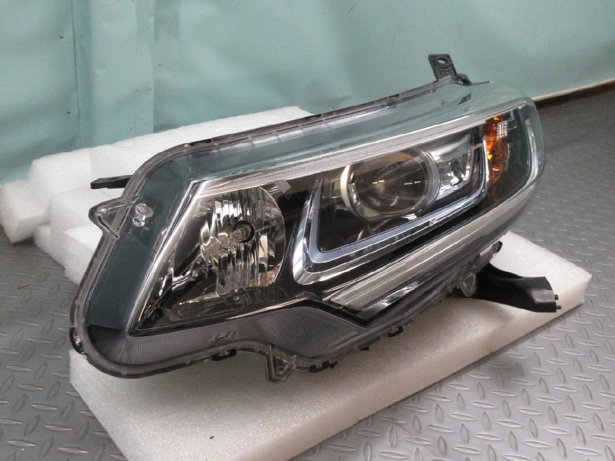 ◆ GB5 GB6 GB7 GB8 フリード ハイブリッド FREED HYBRID 純正 左ヘッドライト LED 33150-TDK-J51 W2172拍卖