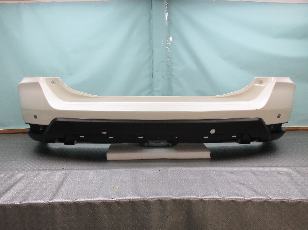 ◆ T32 エクストレイル X-TRAIL 後期 純正 リアバンパー 85022-6FR0H ブリリアントホワイトパール拍卖