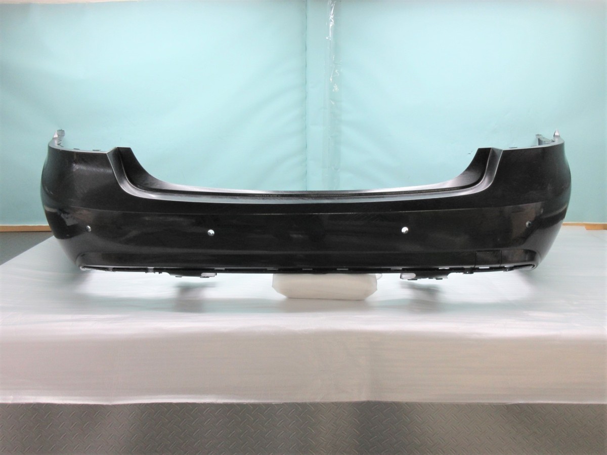 ◆ W212 メルセデスベンツ Eクラス AMGスポーツパッケージ Mercedes-Benz 純正 リアバンパー A212 885 5125 ブラック拍卖