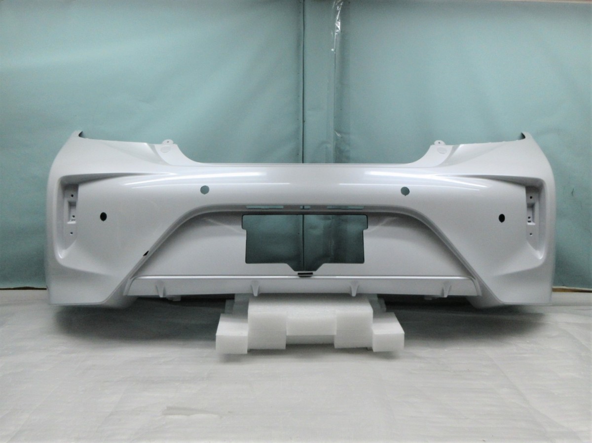 ◆ A03A ミラージュ MIRAGE 後期 純正 リアバンパー 6410D942ZZ ホワイトダイヤモンド拍卖