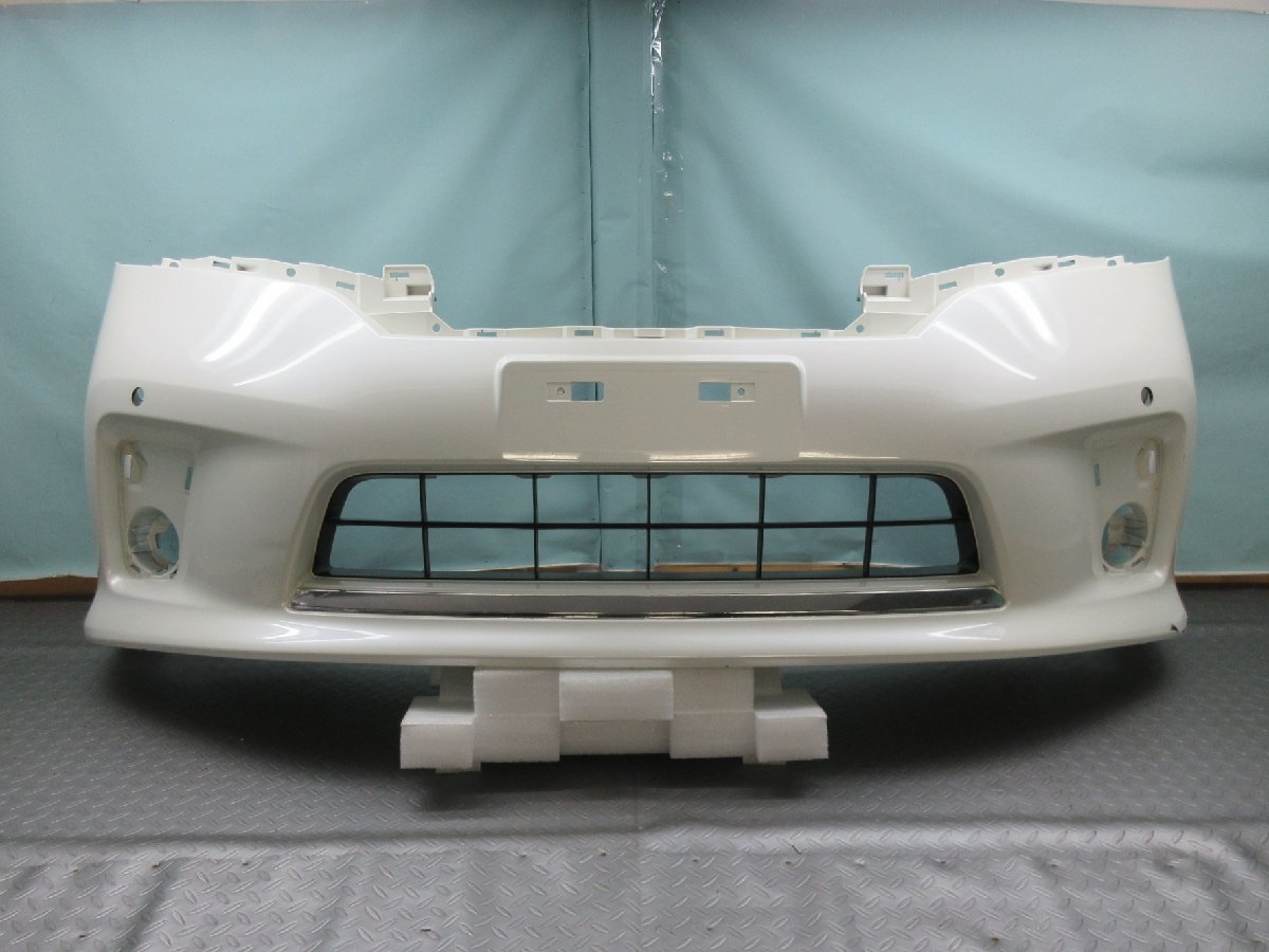 ◆ C26 セレナ ハイウェイスター SERENA Highway Star 前期 純正 フロントバンパー 62022-1VF0H ブリリアントホワイトパール拍卖