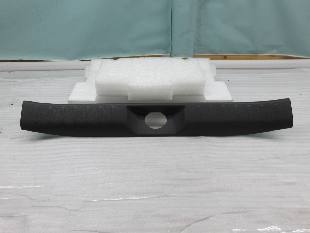 ◆ B21A デイズルークス DAYZ ROOX 純正 バックドアトリム トランクフィニッシャー 7240A201ZZ 84920-6A00E 未使用品拍卖