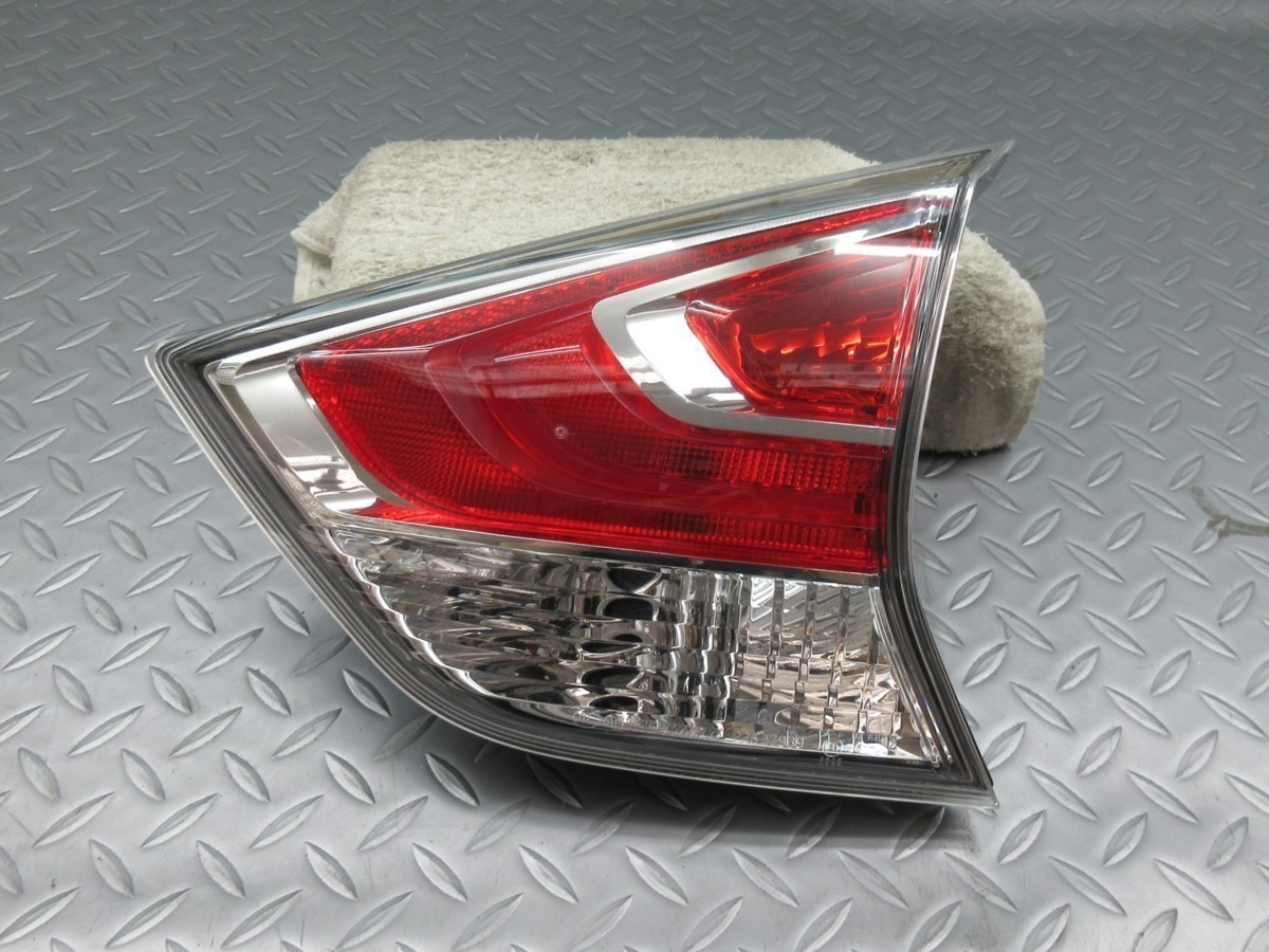 ◆ T32 エクストレイル X-TRAIL 前期 純正 右テールレンズ 26554-4CA1B 226-17939拍卖