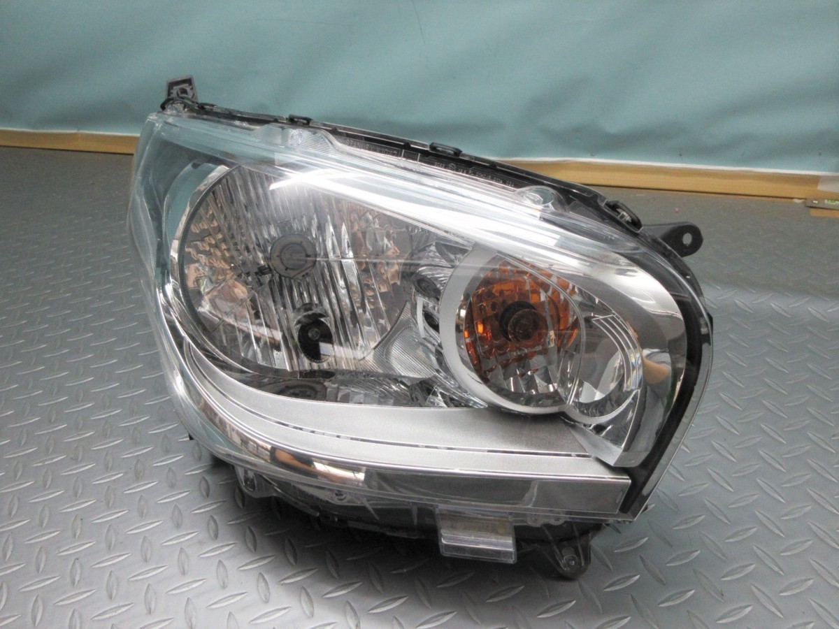 ◆ B21W デイズ DAYZ 純正 右ヘッドライト ハロゲン 26010-6A02F W1047拍卖