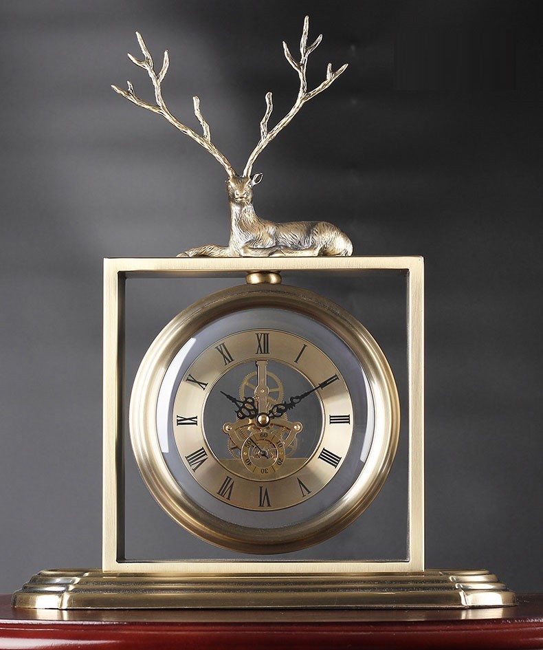 置き時計 鹿 機械 黄銅 現代 おしゃれ アンティーク調 かわいい拍卖