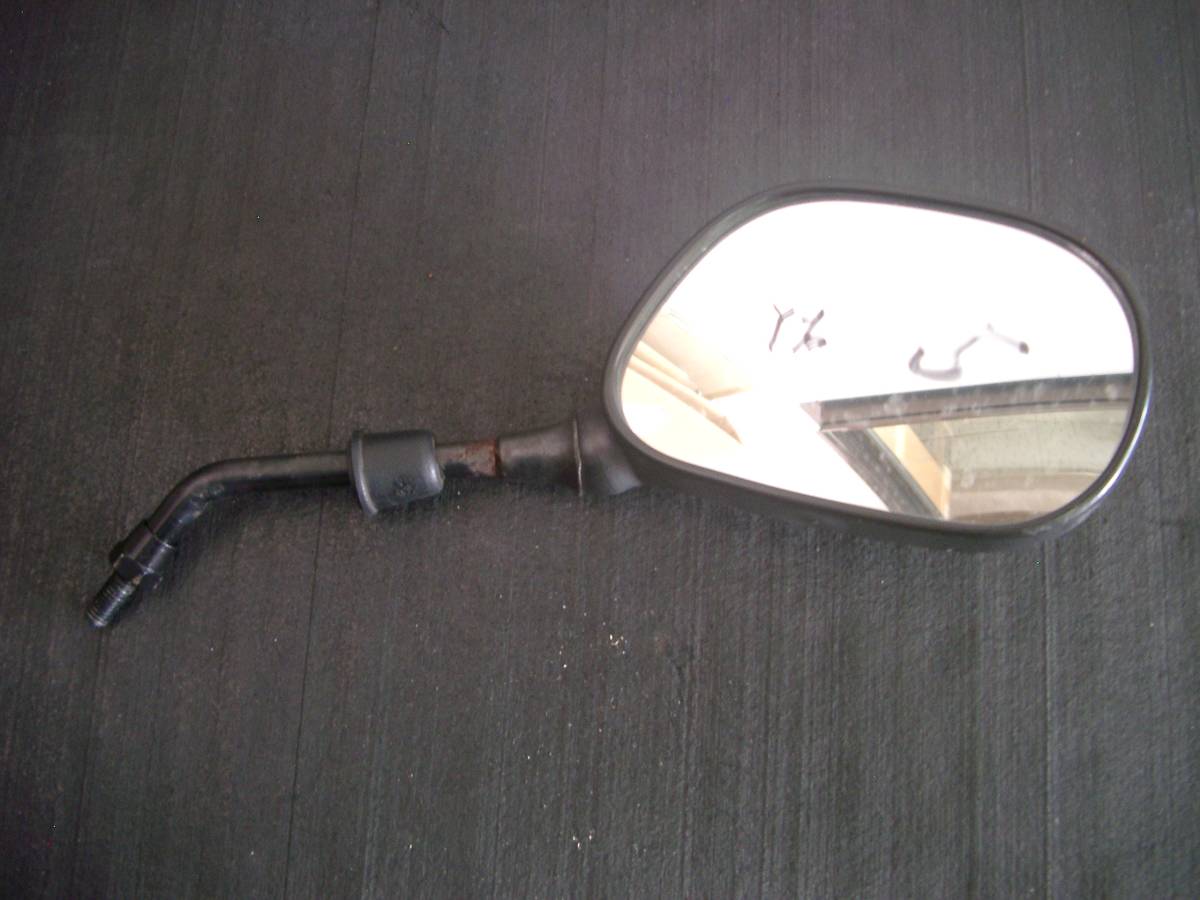 ヤマハ 右バックミラー№5(レターパックプラス)拍卖