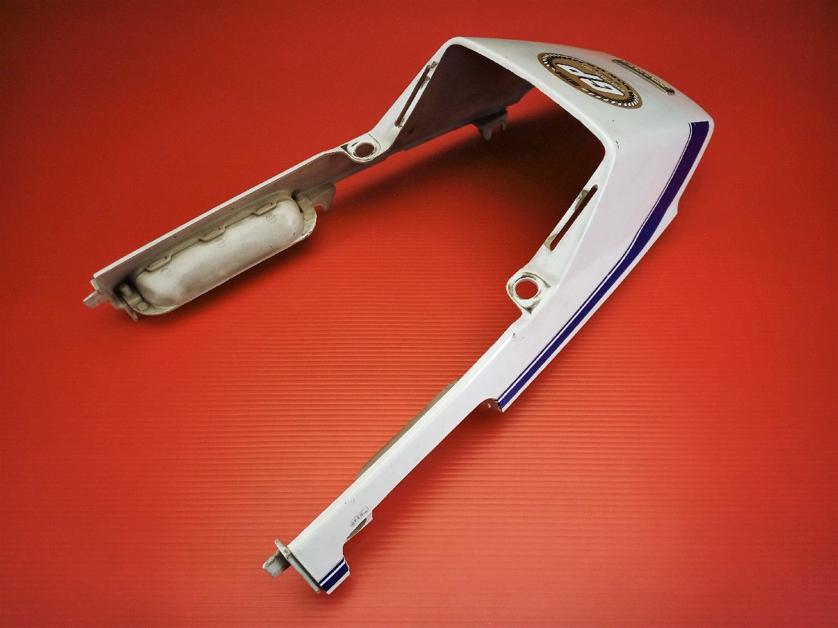 140【評価A】 VF750 RC07 セイバー 純正 シート テール カウル 77200-MBO-0000 白ホワイト拍卖