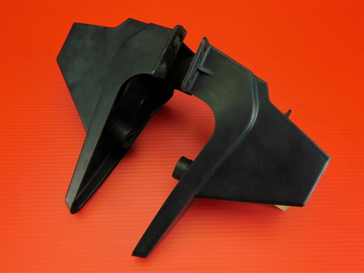 80 【評価A】 Aprilia RS4 125 純正 ラジエーターカバー左右 セット 899215 899214拍卖