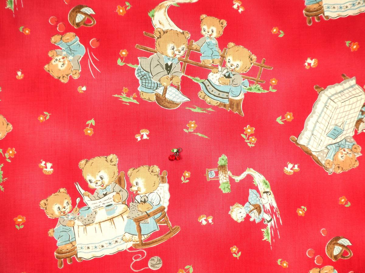 即決★ルシアンChumChumBearアニマル柄生地レッド☆レトロクマカントリー花拍卖