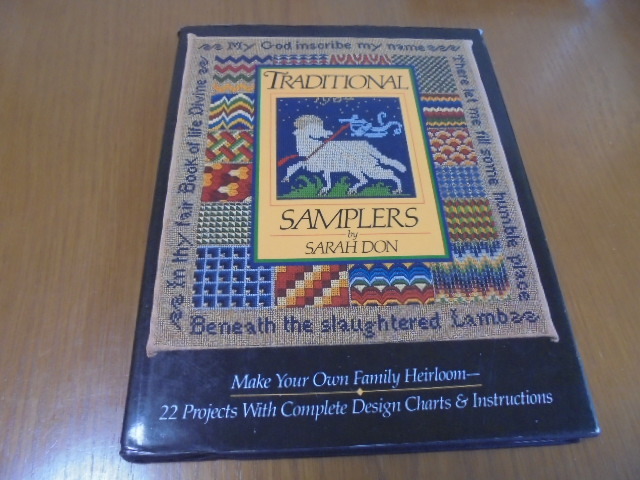 洋書クロスステッチアンティークサンプラー Traditional Samplers アルファベット トラデショナルデザイン拍卖