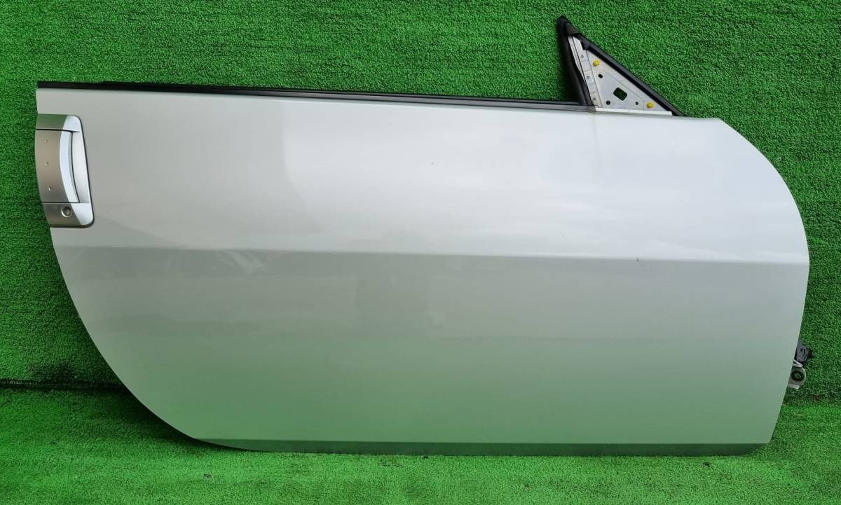 ニッサン フェアレディZ Z33 フロントドア 右拍卖