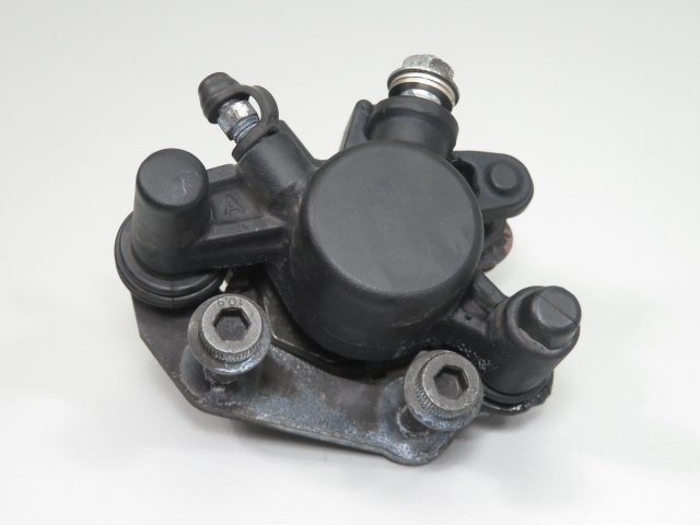 アドレスV125S CF4MA FI 純正 フロントブレーキキャリパー 実動車外し 検 ノーマル カスタム 拍卖