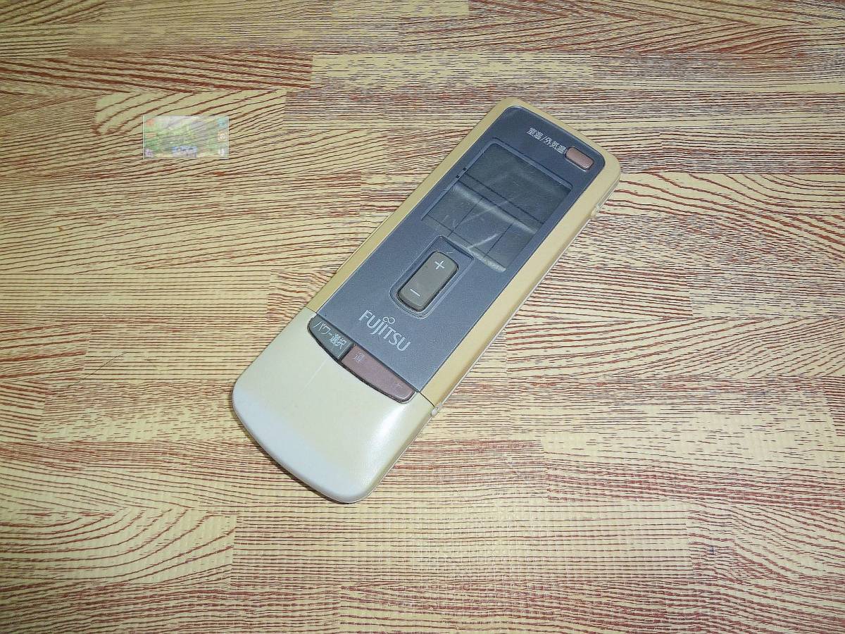 A20 故障品をお持ちの方必見!★送料無料 ★安心の不良返品保証付★即決★説明文必読★スピード発送★ 富士通 / エアコンリモコン / AR-CC2拍卖