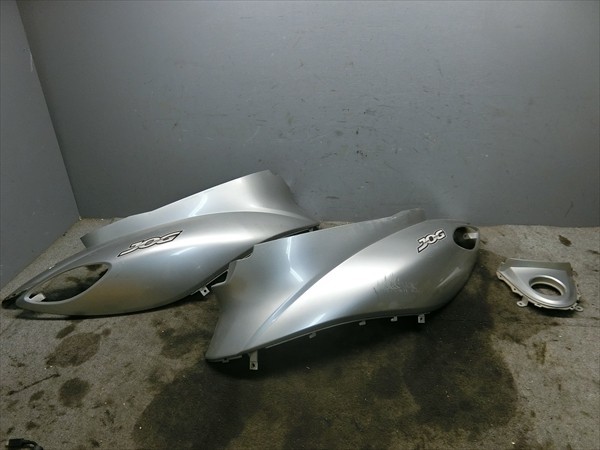 ヤマハ JOG 50 ジョグ SA39J 純正 シート カウル サイド カバー 左右 センター拍卖