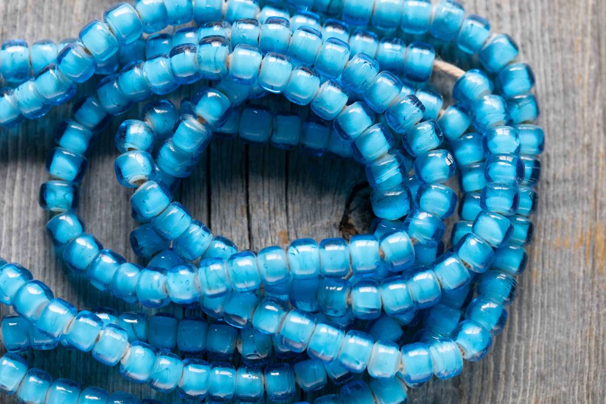 *White hearts beadsB拍卖