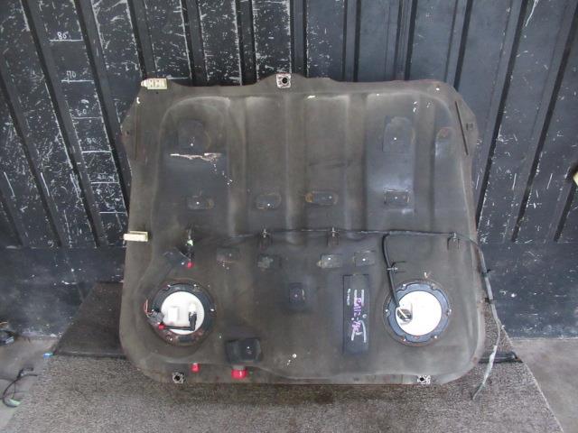 プレーリーリバティ UA-RM12 フューエルタンク QR20DE CVT拍卖