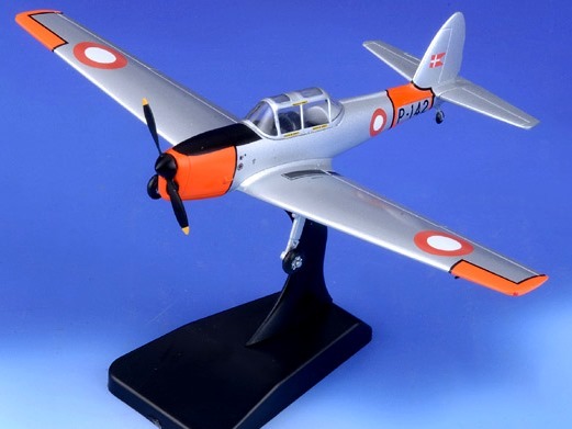 ■即決Aviation72 1/72【デ・ハビランド・カナダ DHC1 チップマンク T.Mk.20 デンマーク空軍 P-142 限定品拍卖