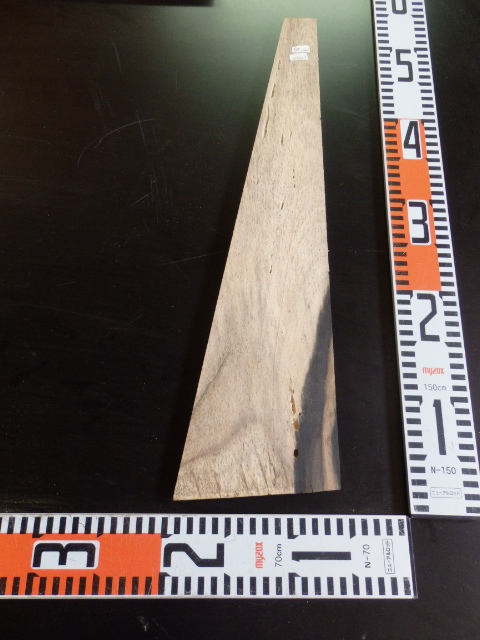 b2070603●厚約8mm 黒柿☆白☆無垢板1枚板 木材 板 DIY 板材 天板 棚板 テーブル 看板 花台など種類豊富!拍卖