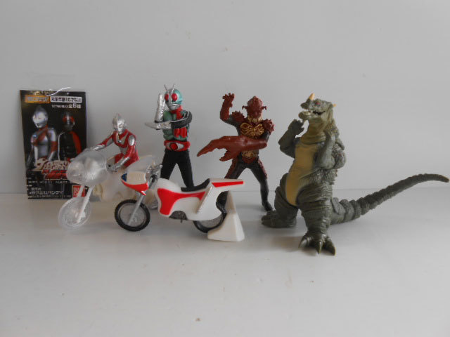 ♯Kis30BZウルトラマンVS仮面ライダー全5種HGガドラス毒サソリ男♂BANDAIバンダイ♀300円〓017288_c拍卖