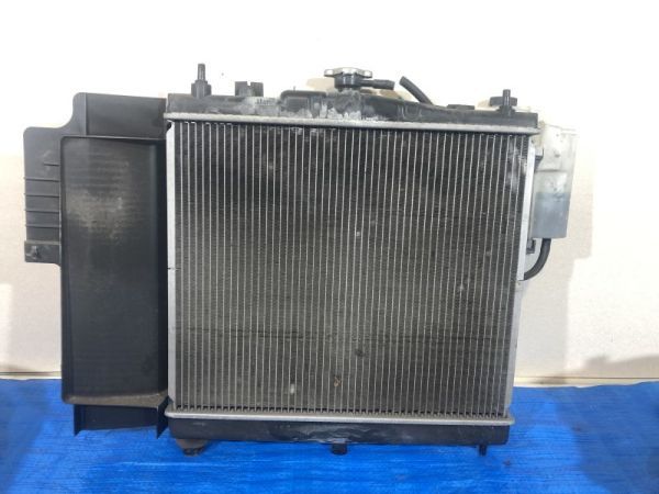 2010年式日産ノートE11純正ラジエター&電動ファン RADIATOR ID:660拍卖