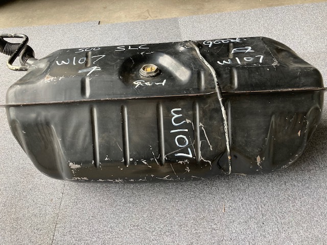 W107 500SLC ガソリンタンク フューエルタンク拍卖