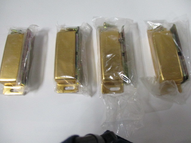 マグネットキャッチ M80 金色 S 4ケで¥1000 送料¥185(クリックポスト) 拍卖