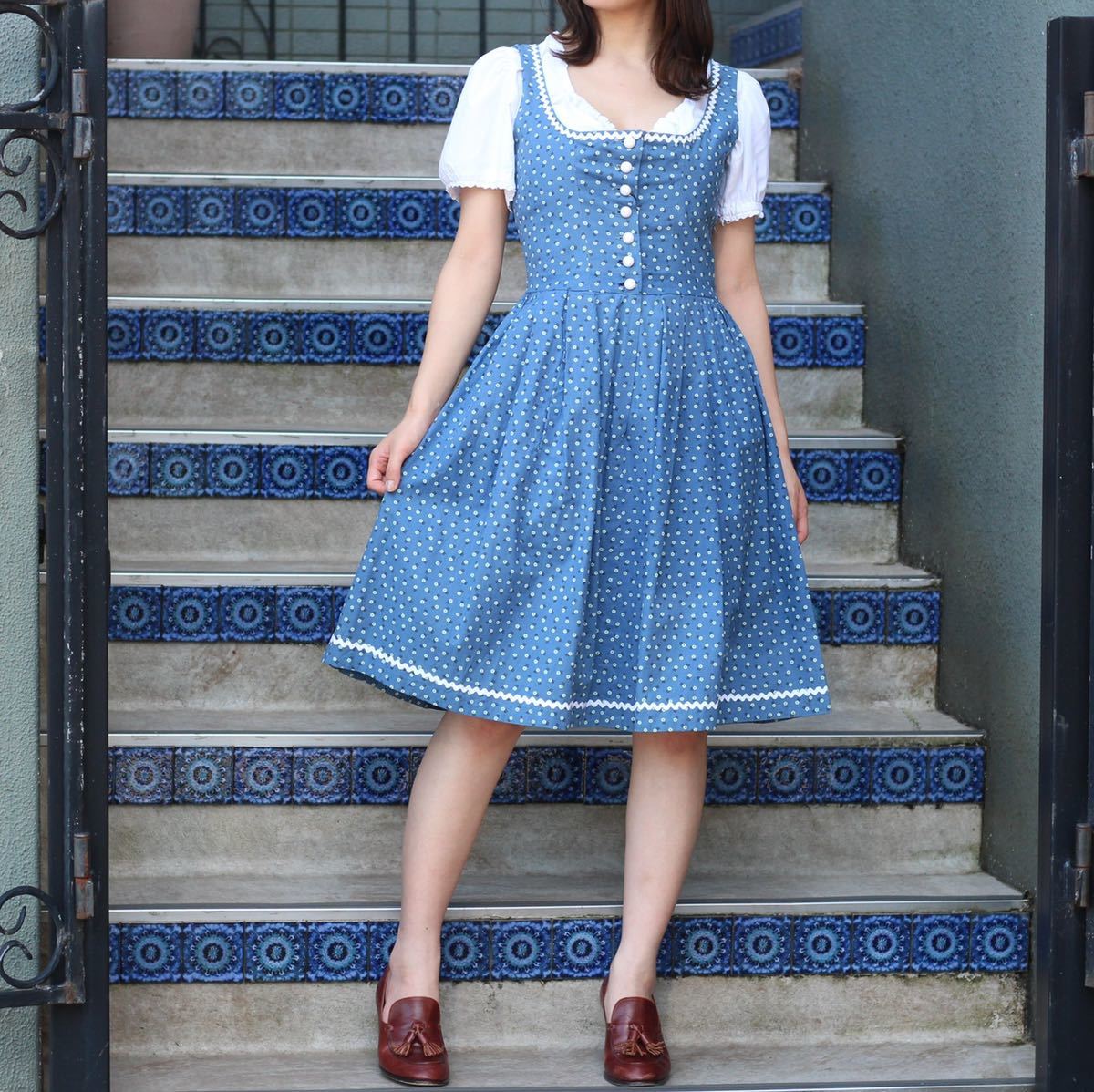 SPECIAL ITEM EU VINTAGEヨーロッパ古着小花柄ディアンドルデザインチロリアンワンピース拍卖